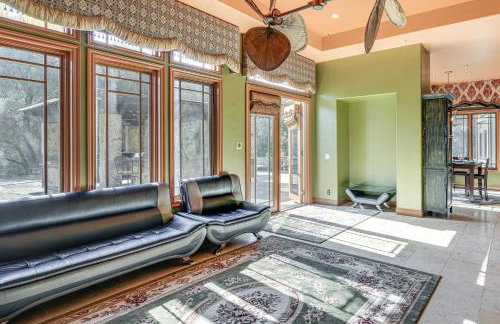 Pool, Peacocks and Views! Lavish Retreat in Gilroy - Foto 12