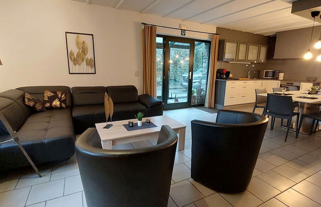 Rustic Holiday Home with Sauna & Hot Tub in Wooded Area - Photo 34