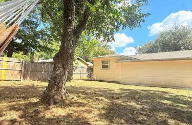 Cozy Retreat near DFW Airport - Entire Home - Foto 23