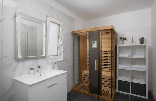 Villa Euphoria - Photo 25