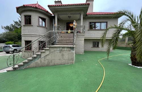 Impresionante casa con parcela en la naturaleza - Foto 2