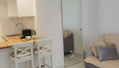 Studio Eiffel Tower Trocadero - Foto 5, minibar