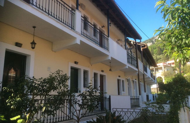 Anya Studios - Foto 1