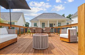 New Breezy Cottage - King Bed - Mini-Golf - Park - Foto 34