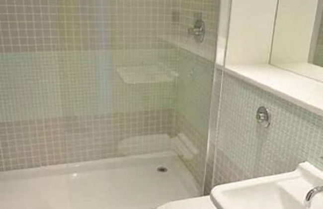 Serviced Apartments Leeds 3 - Photo 12