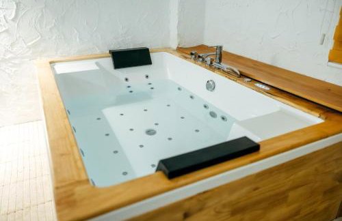 Sada Flat, Jacuzzi, Chill Out, 7 Pax, SmartTV - Photo 20