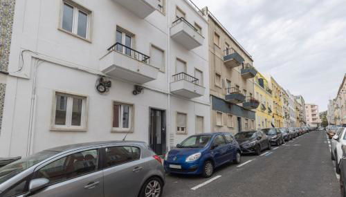 Gervasio Lobato - Photo 2