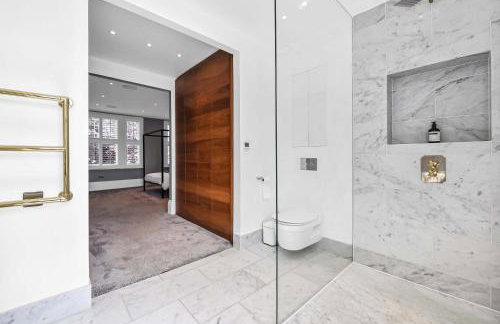 Stunning 3 Bed Victorian House - Idyllic Location - Foto 3