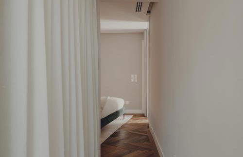 Madrid 1915 Private Suites - Photo 35