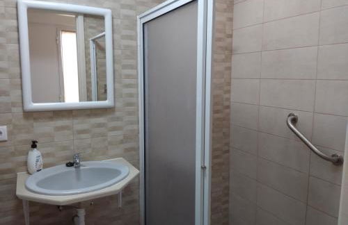 Sweet Dreams near Beaches - Photo 11