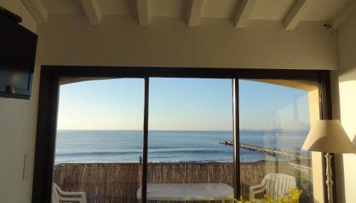 Les pieds dans l’eau - Foto 4