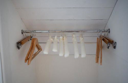 Lilly Lodge; nestled within the forest. - Foto 29