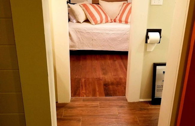 Clemson Memorabilia House - Foto 23