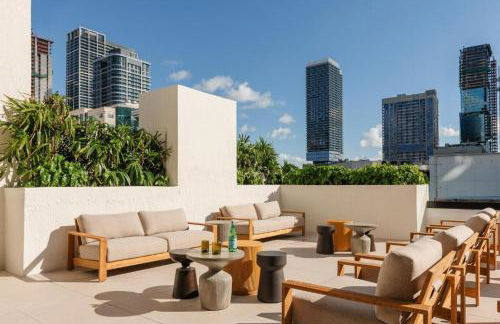 Sleek Escape-Resort-Style Stay with Pool Spa & more - Foto 24