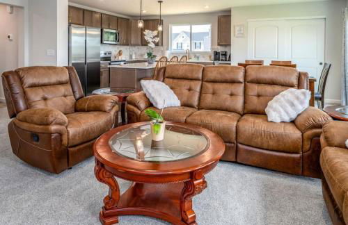 Full Home by Ark and Creation Museum - Photo 9