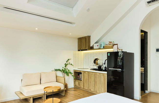 KIN WANDER TAN PHONG, THE MOONAGE - Foto 56