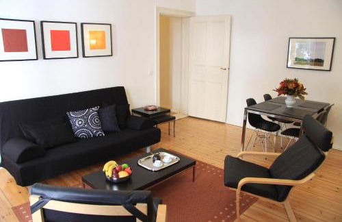 Nollendorf Apartments - 1 separate bedroom and 1 living room with sofa bed in Motzstraße - Foto 36