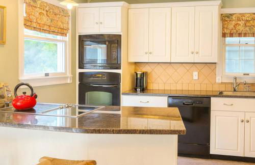 Large Villa 5 Beds, 3 Baths, Firepit, Cozy Stay - Foto 38