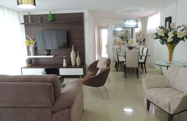 Lindo Amplo 3 Quarto em Prédio Frente Mar - Foto 35