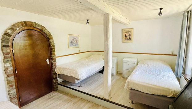 Farmhouse in Sint Joost With Pool & BBQ - Foto 5, Habitación