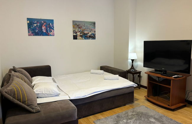 Belgrade Center Apartment Studio - Photo 2