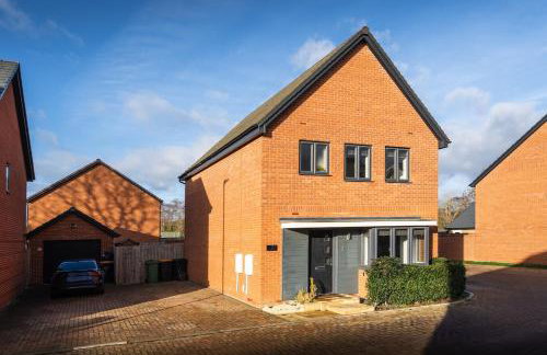 3 Bedroom House - Sleeps 8 - Driveway Parking - Foto 58