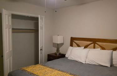 Luxury Southern Mansion w/ Pool - Foto 41