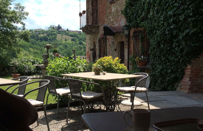 Mansion in Langhe With Pool and Winery Charm - Foto 17