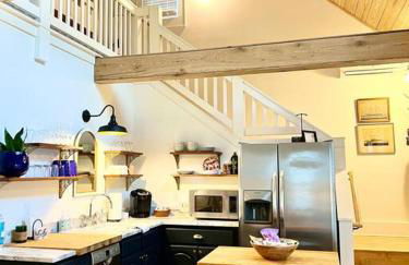 Liz Lane Cottage- entire guesthouse - Foto 13