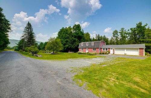 Fire Pit & On-Site Pond: Wooded Walton Home! - Foto 35