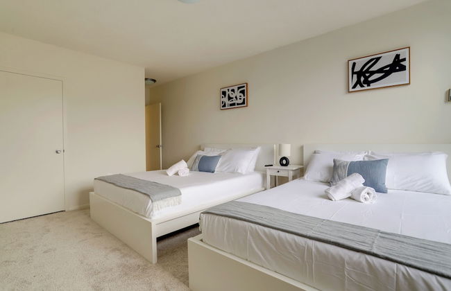 Apartment in the Heart of Crystal City - Photo 9