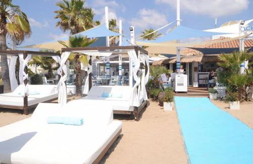 Karibu beach & pool - Photo 30