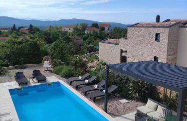 Lazy 8 Villa - Photo 2