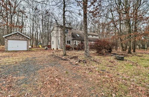 Game Room and Lake Access Albrightsville Home! - Foto 38