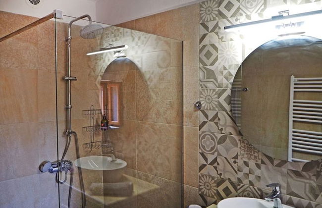 2 Apartments Sharing Garden and Pool - Foto 14