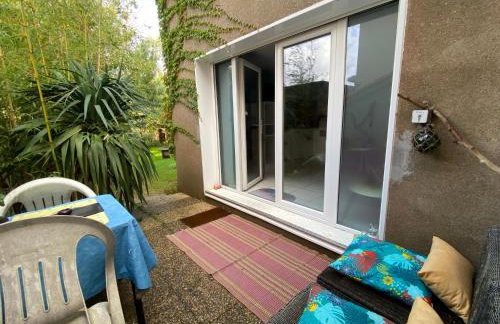 Charmant studio calme avec terasse & parking privé - Foto 7
