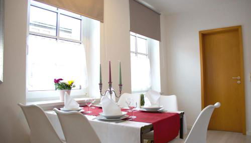 Loftartiges Appartment in Magdeburg, 2 Schlafzimmer, Küche und Bad - B - Foto 4