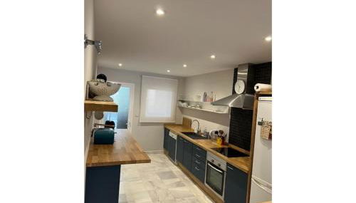 SunBeach Hacienda Apartment - Photo 5