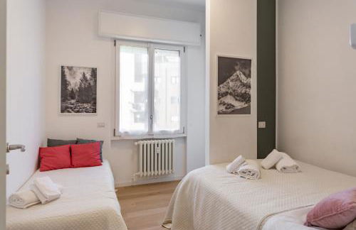 New Collection - Apartment Suite with Terrace - Isola District near Metro - Foto 24