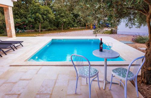 Villa Nevera - Photo 29