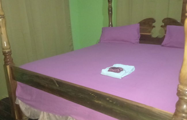 Deano's Cottages - Photo 12