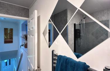 Detached 3-Bedroom Home in a Quiet Derby Neighbourhood in Mickleover - Foto 10