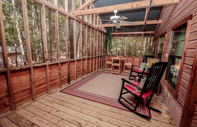 Cora's Cabins - Photo 21