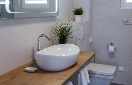 S Luxury Apartments - Photo 41