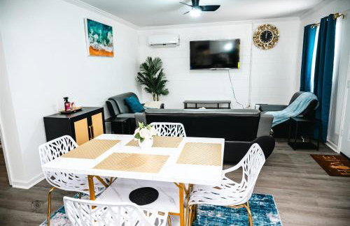 KLIZZ Suites - Photo 21