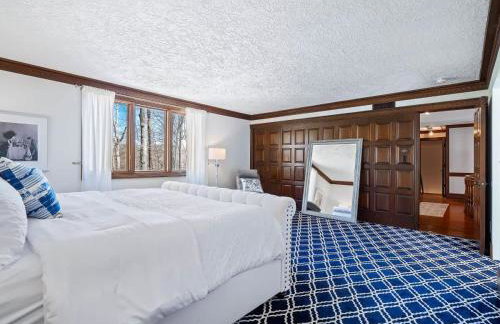 Unique Estate 5 Bedrooms Fire Pit Sleeps 10 - Foto 59