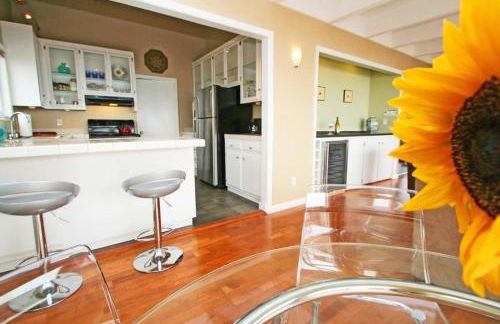 Beach Nest! Hot Tub! Sauna! BBQ Grill! AMAZING VIEWS!! Romantic Getaway! Dog Friendly!! - Foto 13
