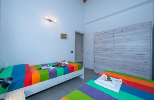 Villa Laura Private Pool and Garden - Happy Rentals - Foto 34