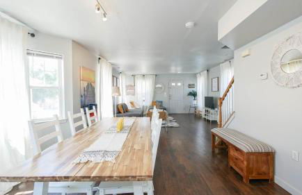 3BR 2BA Family-Friendly Beach Home - Foto 18
