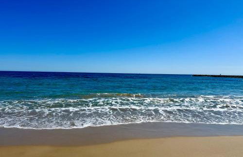 Apt con chill-out, piscina en la azotea a 5 min de la playa y parking privado - Foto 41